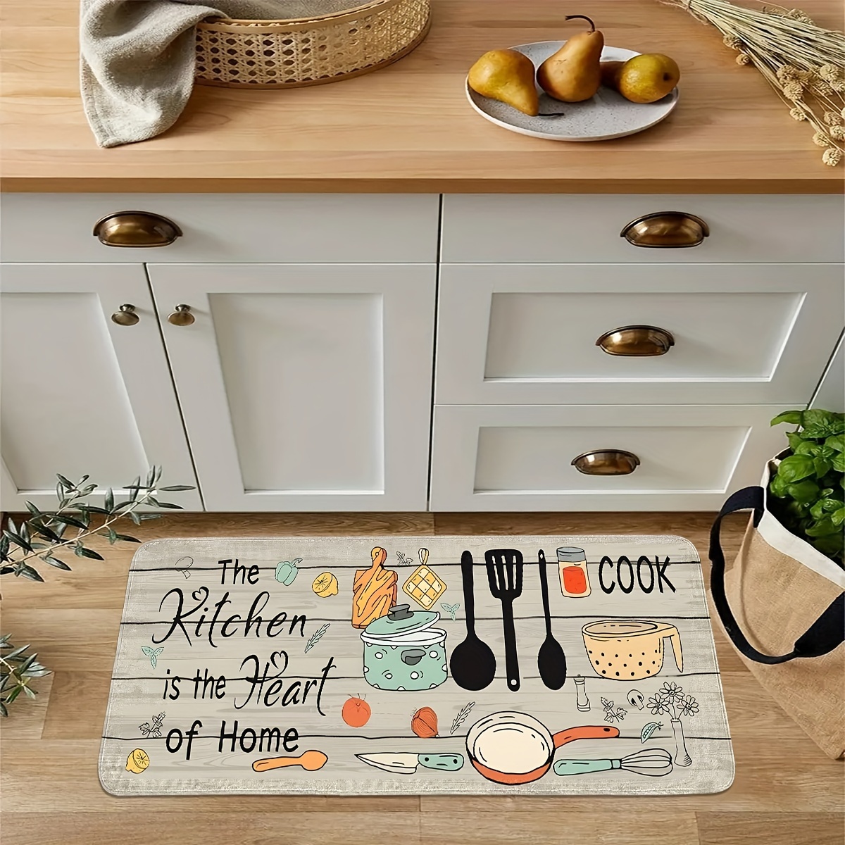 Home Cooking Quotes - Tapis de cuisine imprimé avec ustensiles